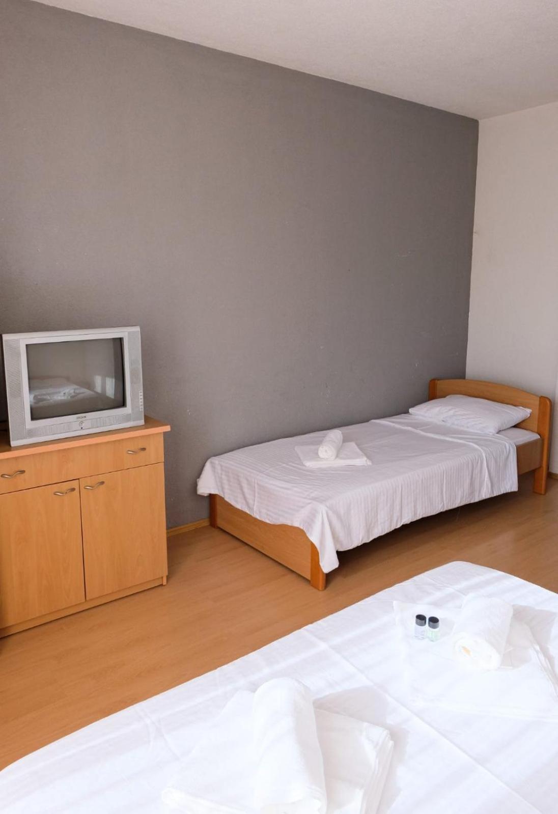 Hotel Ariston Struga Exteriér fotografie