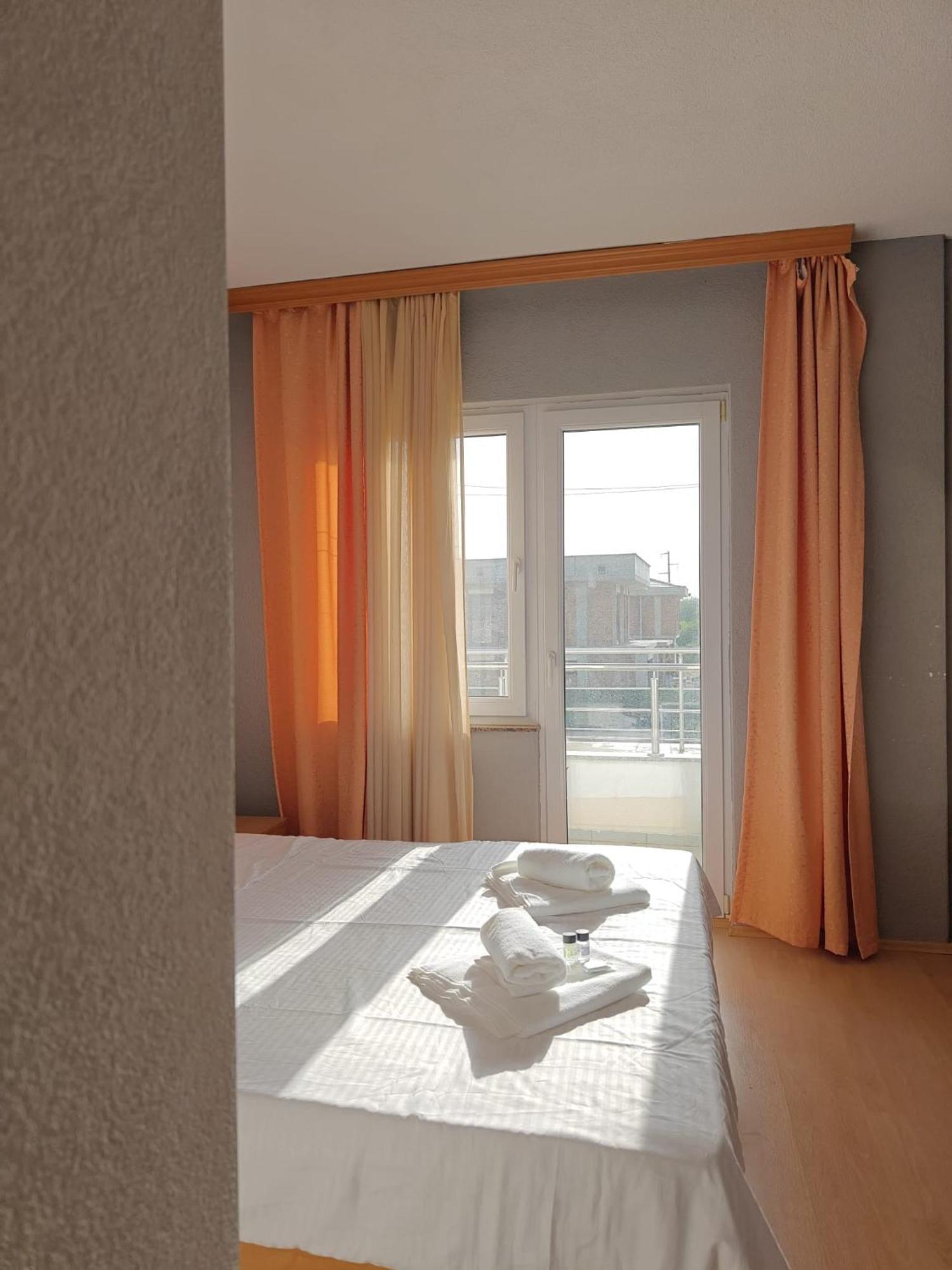 Hotel Ariston Struga Exteriér fotografie